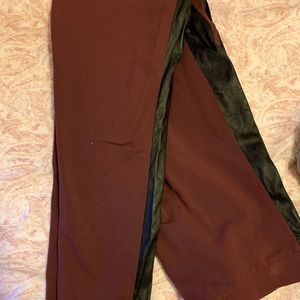 Maroon Leggings with Leather stripe